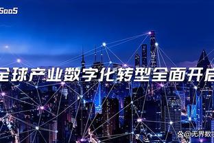 两人加起来七十岁了！哈登和威少赛前在板凳席“空气干杯”